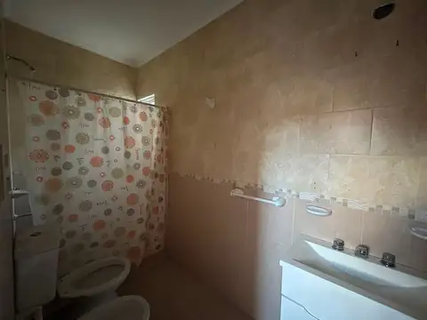 Departamento 4 ambientes con 1 baño