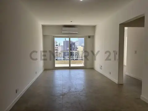 Rio de Janeiro 500, Piso 2