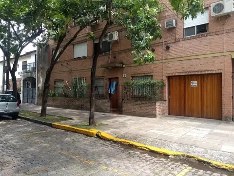 Departamento en Alquiler en San Isidro Vias / Rolon, $ 1.600.000