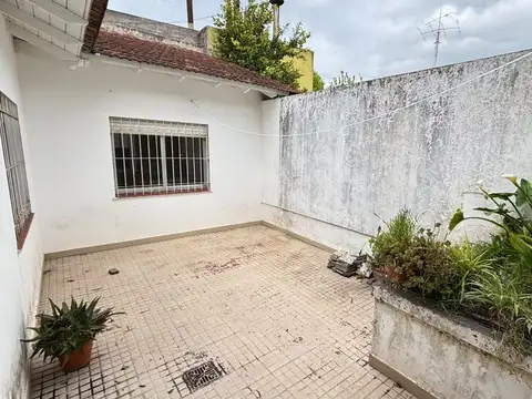 Casa en Alquiler con 1 cochera