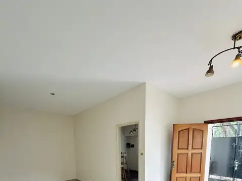 Depto Tipo Casa en Alquiler de 2 ambientes