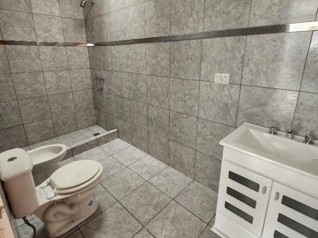 Emprendimiento de 4 Unidades