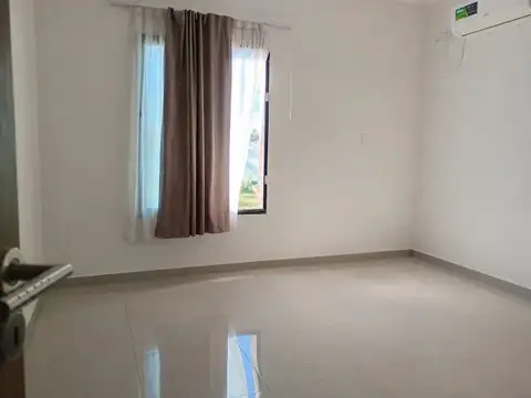 Casa en Venta en Tierra De Sueños 3, USD 126.000