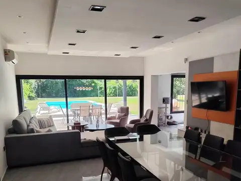 Quinta en Alquiler en Barrio el Cazador, USD 2.200