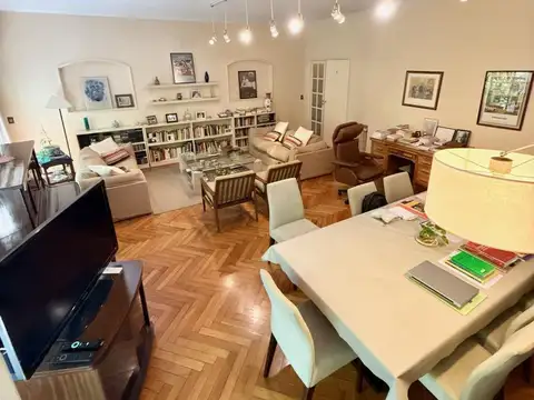 Av. Coronel Diaz al 1700