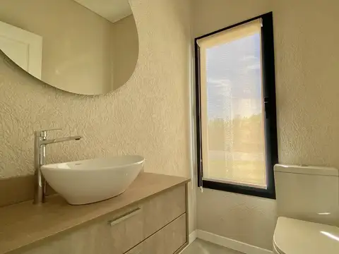 Casa en Venta al Oeste