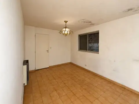 VENTA CASA 3 AMBIENTES EN BERNAL OESTE