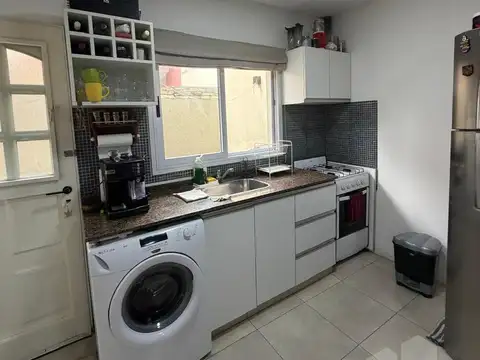 Depto Tipo Casa en Venta de 4 ambientes