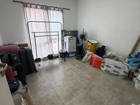 Depto Tipo Casa en Venta con 1 cocheras