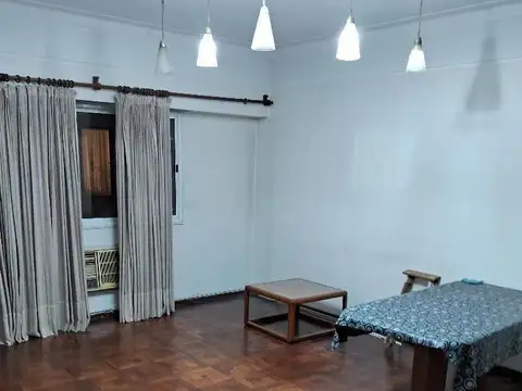 Departamento en Venta - 4 Ambientes - Flores