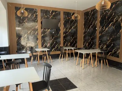 Alquiler Local en esquina de 171 m2 totales con subsuelo