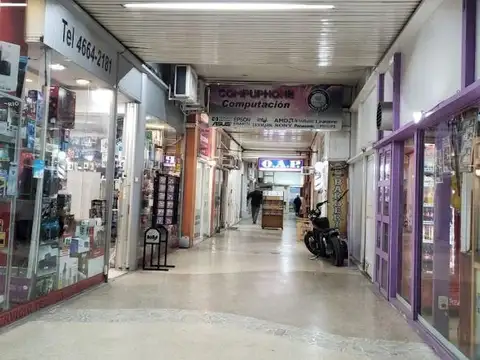 Av. Juan Domingo Pte. Perón 1100