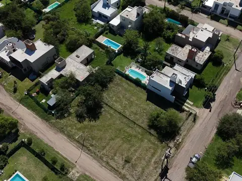 OPORTUNIDAD! LOTE VILLA CATALINA BARRIO CERRADO 513M2