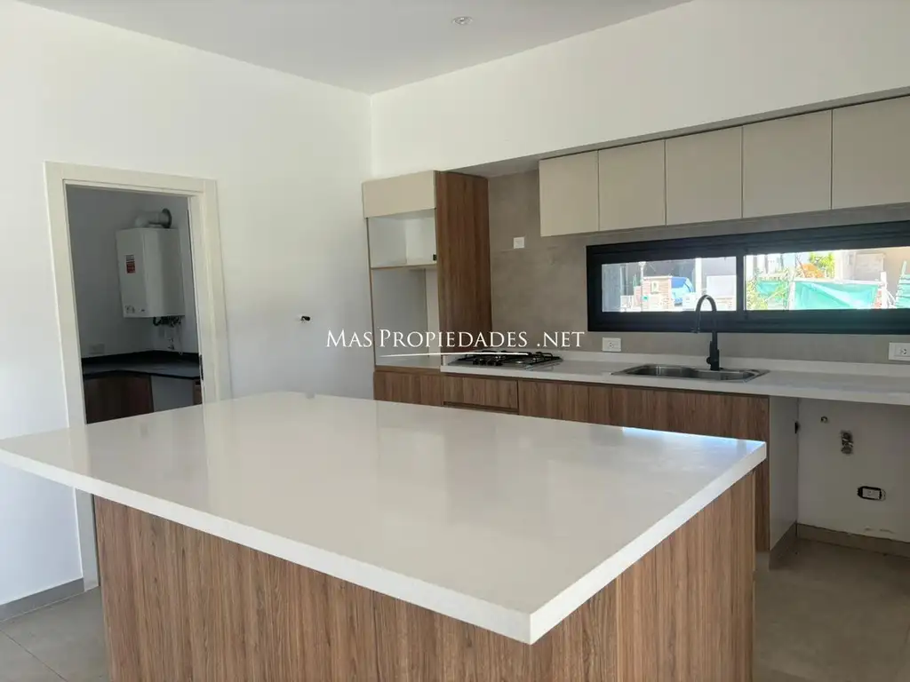 Casa en Venta - Principado Ciudad Nautica