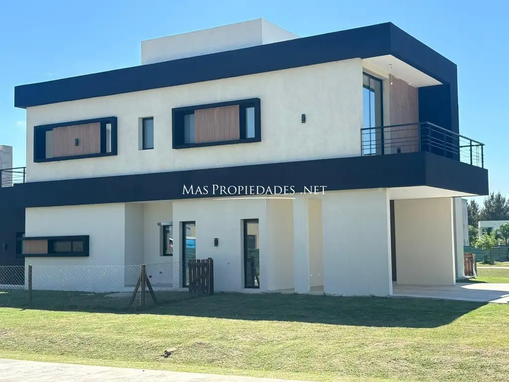 Venta Casa en El Principado 5 Dormitorios Canning