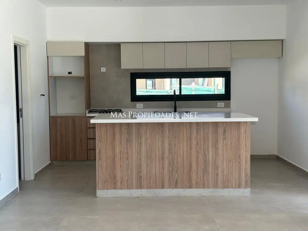 Casa en Principado Ciudad Nautica de 5 dormitorios