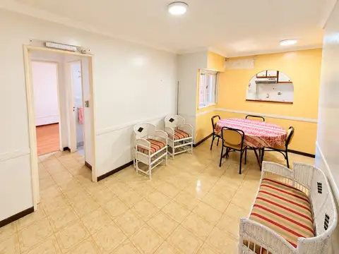 Departamento 2 ambientes en venta en Castelar Norte