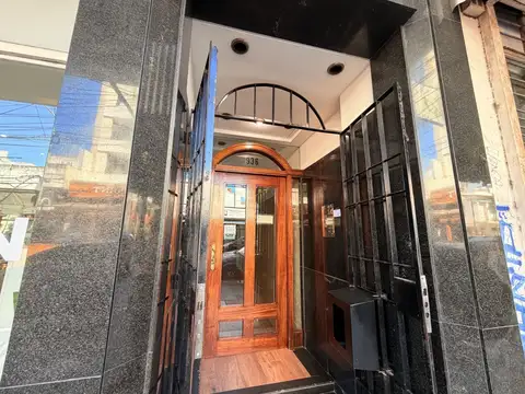 Departamento de 2 amb. en Castelar Norte