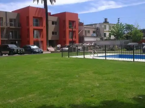 Venta de departamento de 2 ambientes con cochera - Villa Carmela - San Miguel   Apto crédito