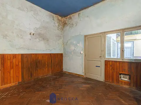 Depto Tipo Casa en Venta 60 años