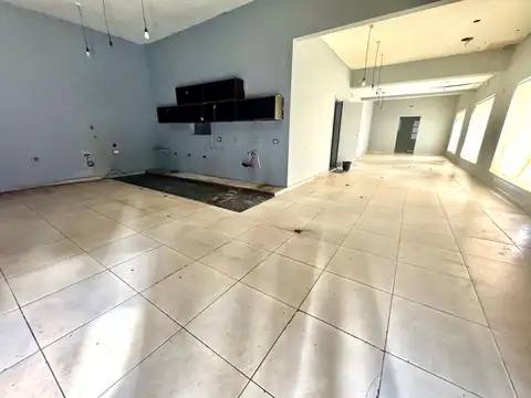 Local en Alquiler en Caseros, $ 3.500.000