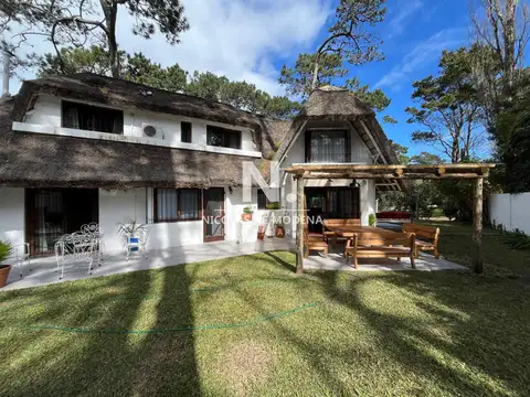Casa de 3 dormitorios en playa brava, Punta del Este
