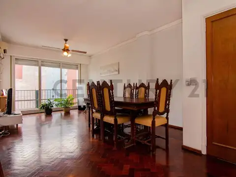 Venta Departamento 2 dormitorios frente a Plaza 25 de Mayo | Centro, Rosario
