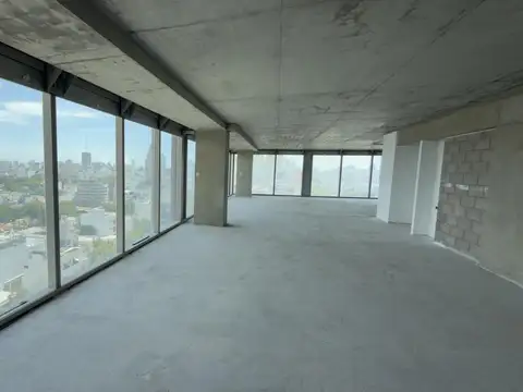 Oficina en Alquiler al Norte