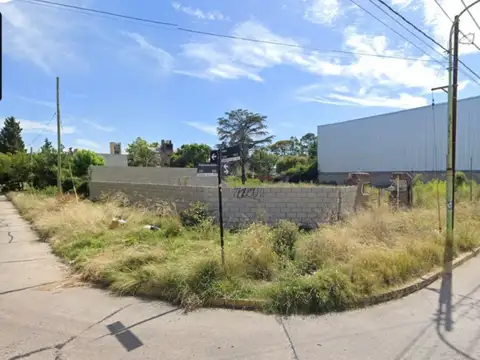 LOTES SOBRE COLECTORA NORTE
