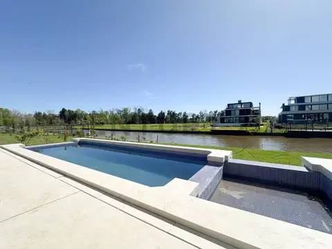 ALQUILER ANUAL CASA A ESTRENAR EL YACHT.