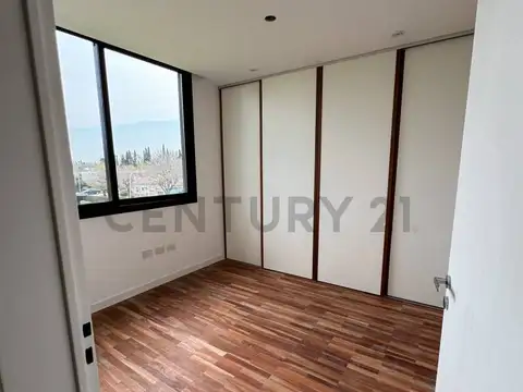 Departamento de 2 dormitorios en alquiler City Bell