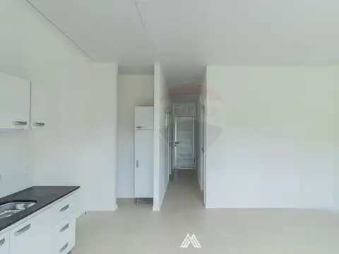 Casa en Alquiler con 1 cochera