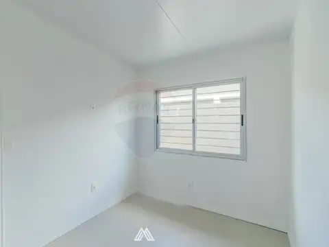 ALQUILER-Casa 1 dorm con patio a estrenar-LAGOMAR