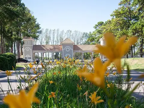 EXCELENTE TERRENO  EN PINARES COUNTRY CLUB