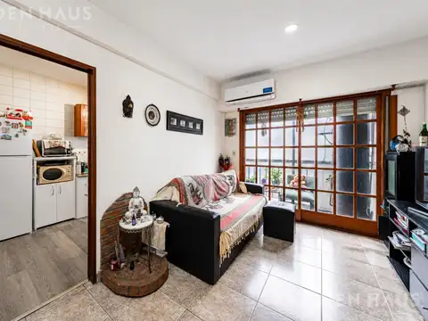 Depto Tipo Casa 2 ambientes con 1 baño