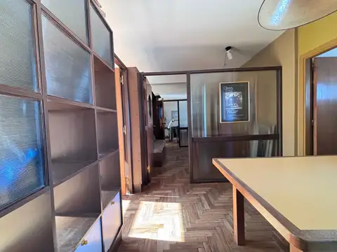 Oficina en en venta en Av. Luro y Catamarca