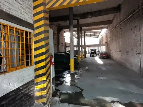 VENTA DEPOSITO A MTS DE CAMINITO , LA BOCA