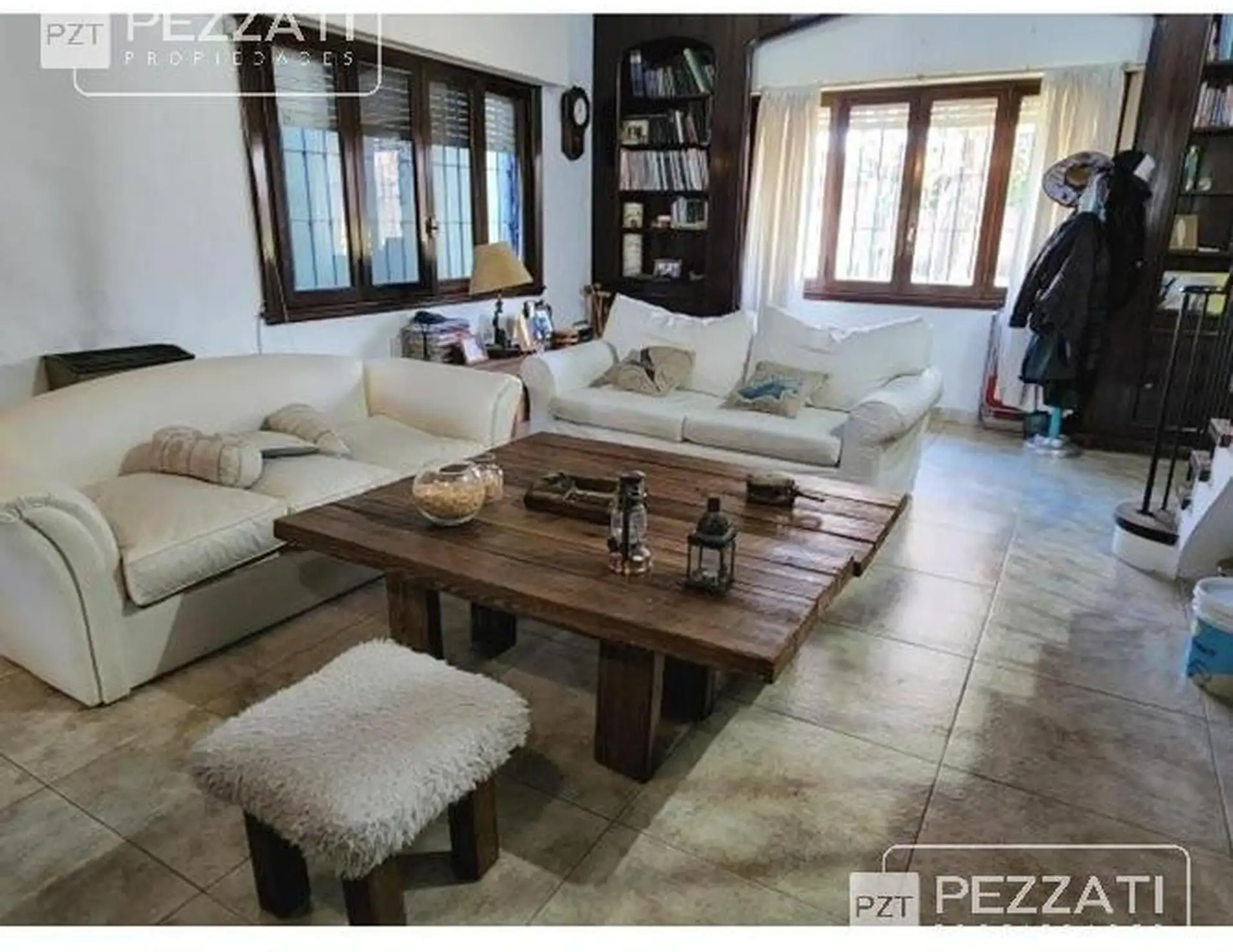 Chalet 4 amb, 297m² en Punta Mogotes, impecable