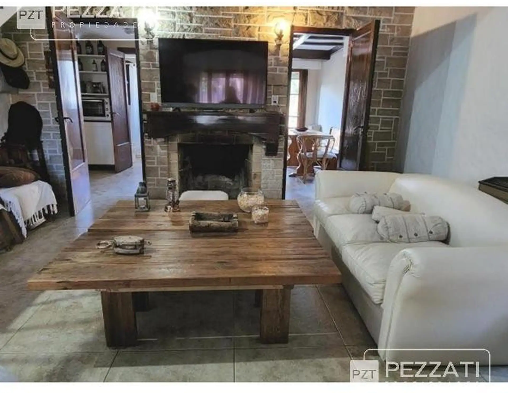 Chalet 4 amb, 297m² en Punta Mogotes, impecable