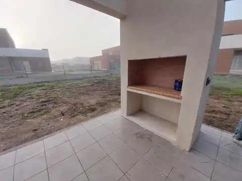 Casa en Alquiler en Zelaya, USD 950