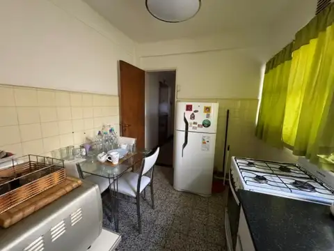 Av. Avellaneda 2500 , Piso 2