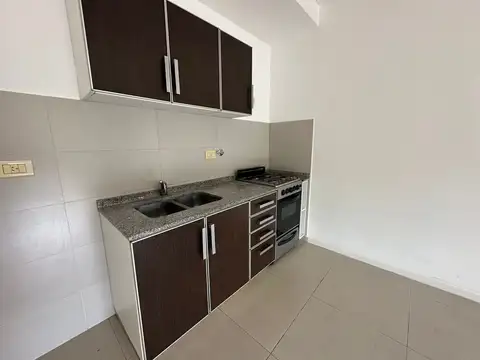 Departamento en Alquiler con 1 cocheras