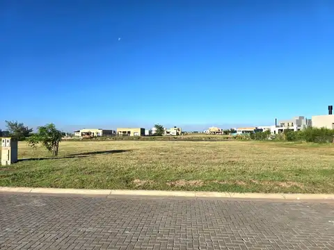 Terreno en Venta en Countries y Barrios Cerrados en San Vicente, USD 33.000