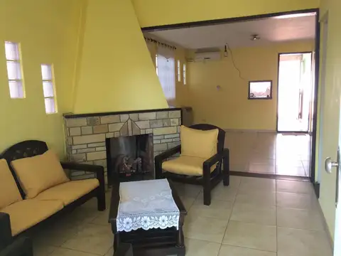 Depto Tipo Casa en Venta de 4 ambientes