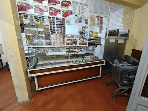 Casa 4 ambientes con 5 baños