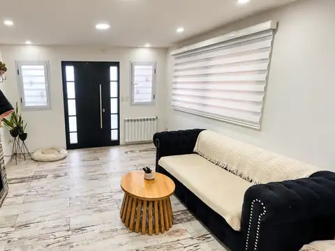 Depto Tipo Casa en Venta de 2 dormitorios
