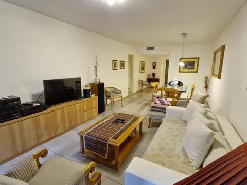 Departamento en Venta con 2 cocheras