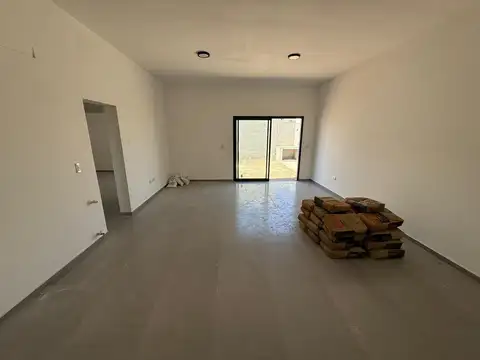 Se Vende Duplex en Docta de 2 Dormitorios.