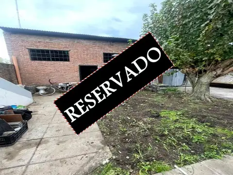   RESERVADO   GALPON 100 M2 C/TRIFASICA, EN PH