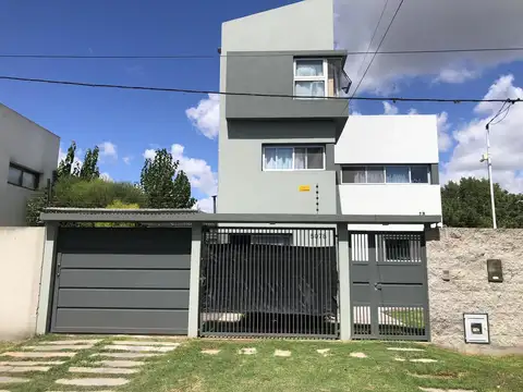 Casa - Venta - Manuel B Gonnet